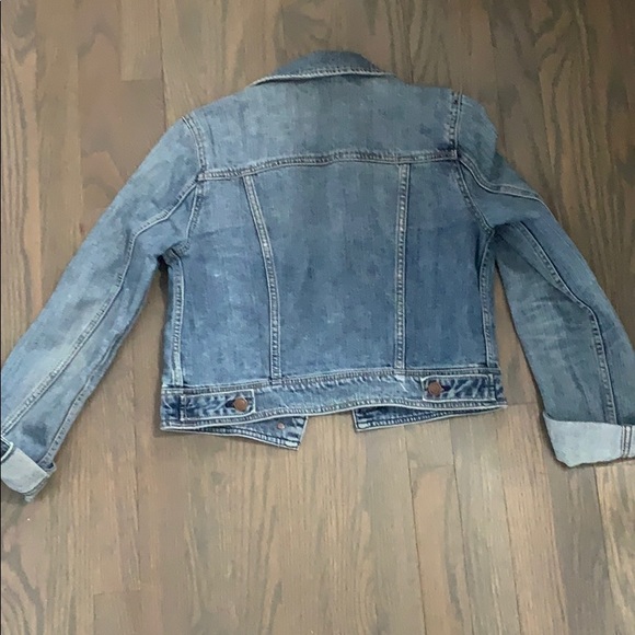 Jean jacket - Picture 2 of 4